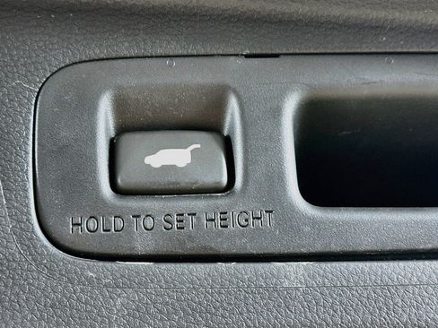 Used 2023 Honda CR-V EX-L image 29
