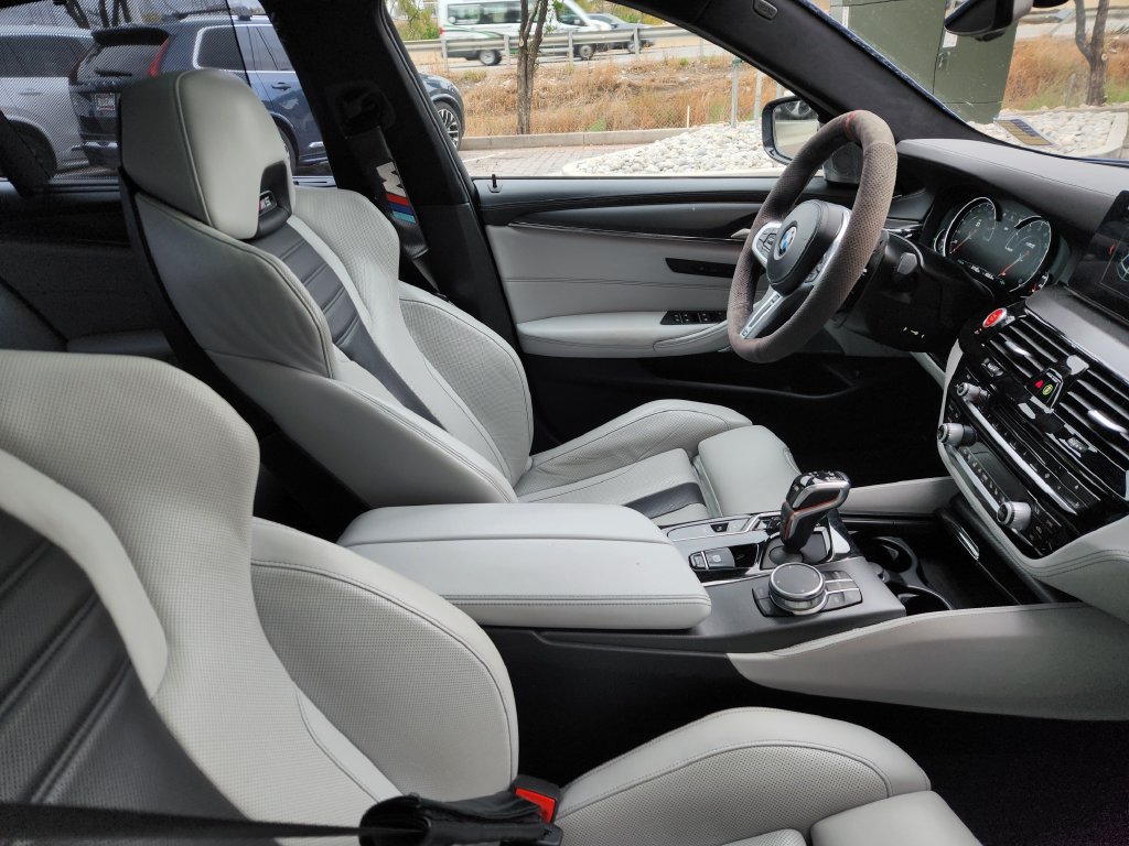 Used 2018 BMW M5 w/ Executive Package AWD/4WD image 11