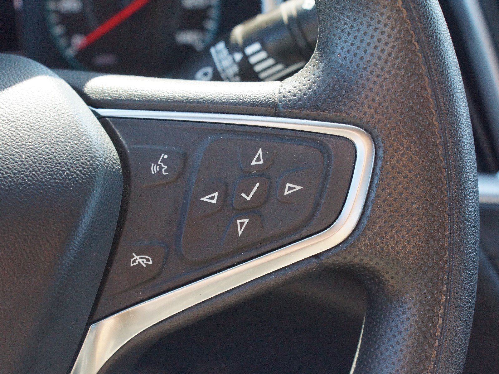 Used 2025 Chevrolet Malibu LT FWD image 10