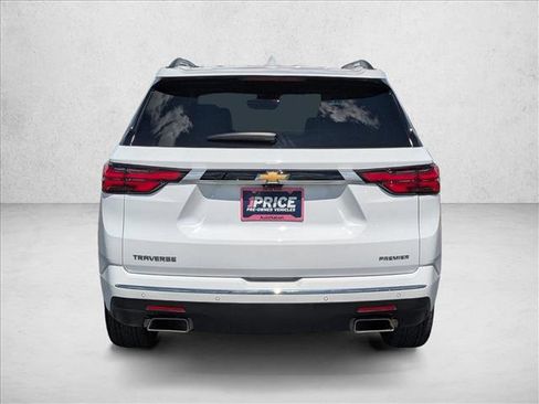 Used 2023 Chevrolet Traverse Premier image 7
