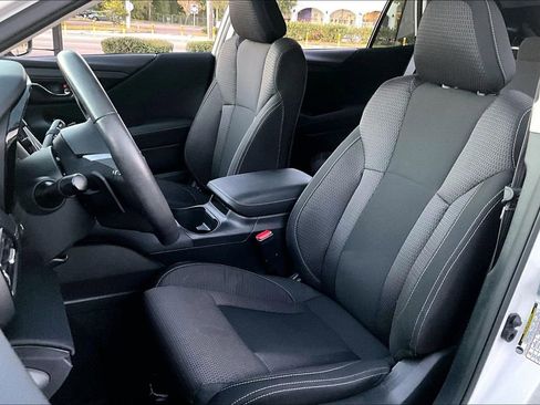 Used 2024 Subaru Outback Premium image 20