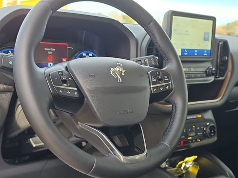 Certified 2024 Ford Bronco Sport Outer Banks image 15