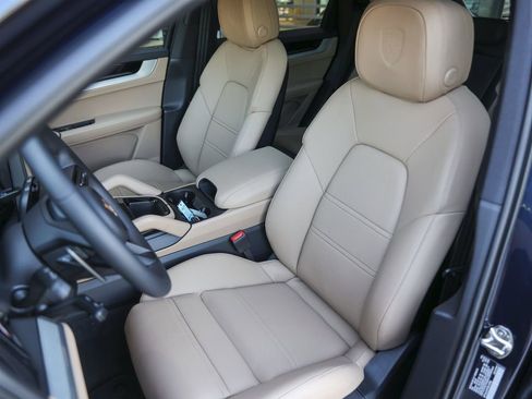 New 2026 Porsche Cayenne S AWD/4WD image 5