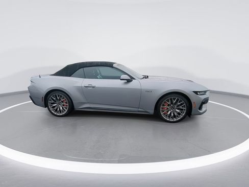 Used 2024 Ford Mustang GT Premium image 9