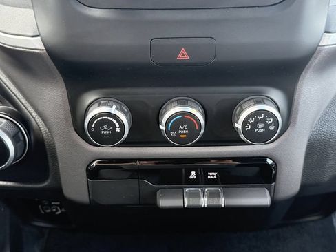 Used 2023 RAM 1500 Big Horn AWD/4WD image 11