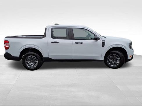 New 2025 Ford Maverick XLT w/ XLT Luxury Package image 11