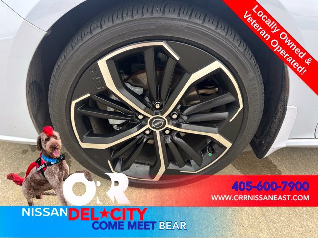 Used 2023 Nissan Altima 2.5 SR w/ SR Premium Package FWD image 11