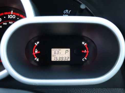 Used 2009 Toyota Matrix FWD image 42
