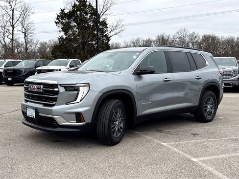 New 2026 GMC Acadia Elevation w/ LPO, Floor Liner Package FWD image 4