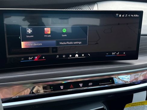 New 2026 BMW i7 xDrive60 w/ Executive Package AWD/4WD image 20
