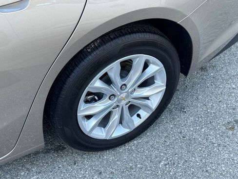 Used 2024 Chevrolet Malibu LT image 32