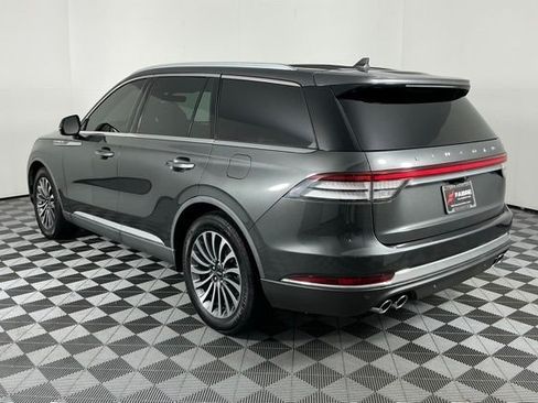 Used 2020 Lincoln Aviator Reserve w/ Elements Package Plus RWD image 5