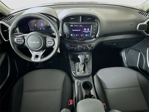 Used 2023 Kia Soul LX image 23