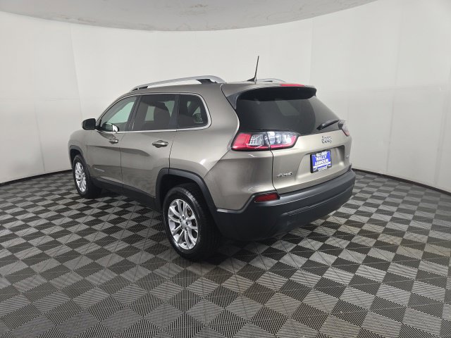Used 2019 Jeep Cherokee Latitude w/ Popular Appearance Group AWD/4WD image 7