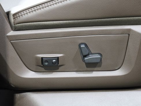 New 2025 RAM 2500 Laramie image 29