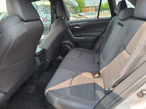 Used 2023 Toyota RAV4 SE image 13