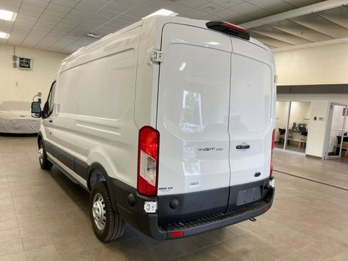 New 2025 Ford Transit 250 148 Medium Roof Extended AWD image 5
