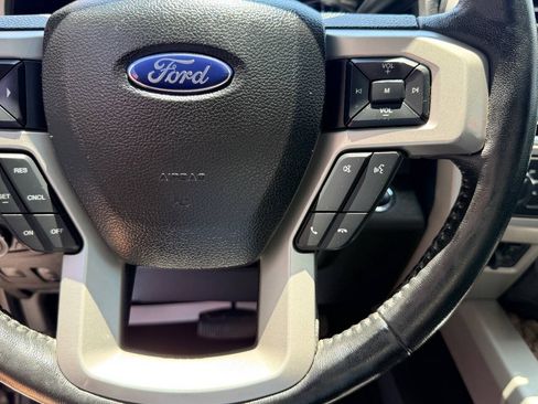 Used 2017 Ford F350 Lariat w/ Lariat Ultimate Package AWD/4WD image 22