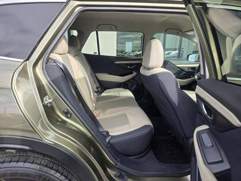 Used 2020 Subaru Outback Premium image 12