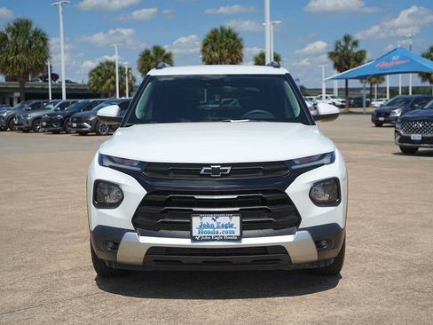 Used 2023 Chevrolet TrailBlazer LT w/ LPO, Blackout Package FWD image 6