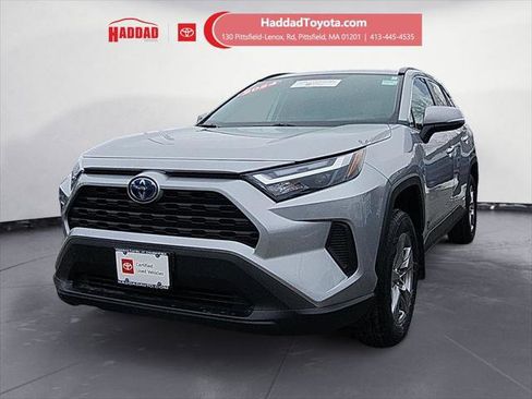 Certified 2024 Toyota RAV4 XLE w/ Convenience Package image 1