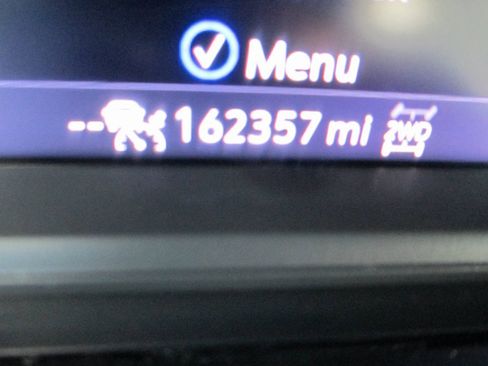 Used 2020 GMC Sierra 1500 SLT w/ SLT Premium Plus Package image 31