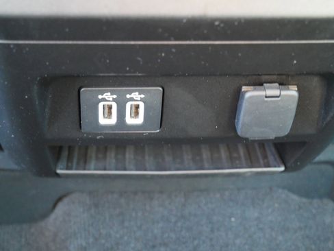 Used 2020 Ford F150 XLT w/ Equipment Group 302A Luxury image 34