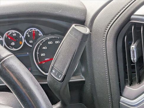 Used 2021 Chevrolet Silverado 1500 LT RWD image 10