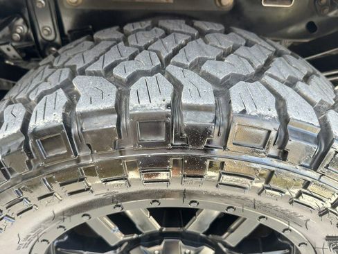 Used 2022 Ford F250 XLT w/ FX4 Off-Road Package image 24