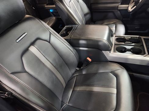 Used 2022 Ford F350 Platinum image 34