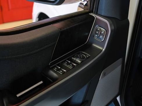 Used 2021 Ford F150 Lariat image 42