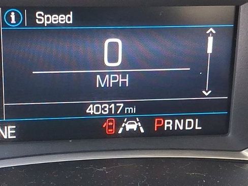 Used 2020 Chevrolet Equinox LT FWD image 20