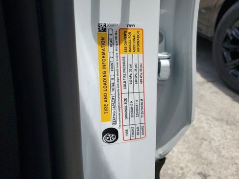 New 2026 Buick Envista Sport Touring w/ Convenience I Package FWD image 31