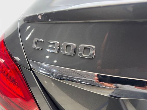 Used 2019 Mercedes-Benz C 300 Sedan image 23