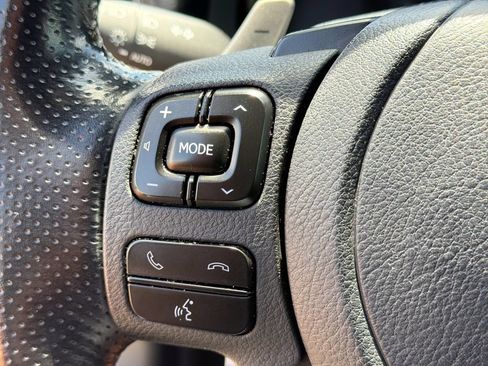Used 2022 Lexus IS 350 F Sport w/ Dynamic Handling Package RWD image 26
