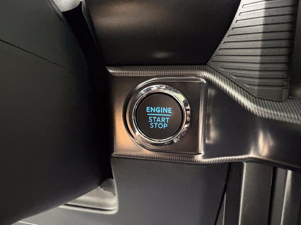 Used 2025 Ford F150 Raptor AWD/4WD image 22
