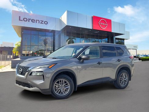 Used 2023 Nissan Rogue S AWD/4WD image 1