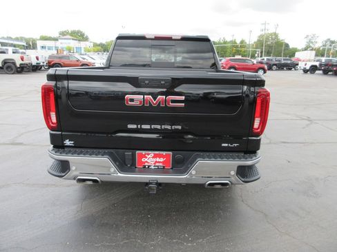 Certified 2024 GMC Sierra 1500 SLT w/ SLT Premium Plus Package AWD/4WD image 7
