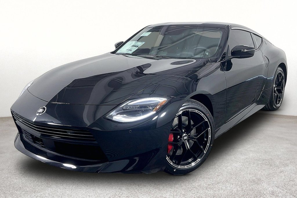 New 2027 Nissan Z Performance RWD image 4