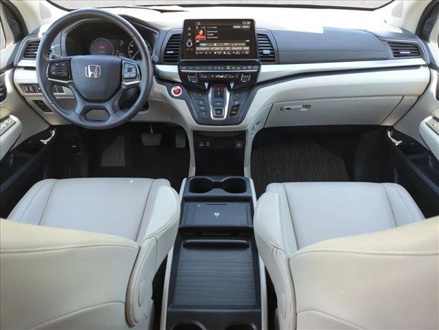 Certified 2025 Honda Odyssey EX-L image 18