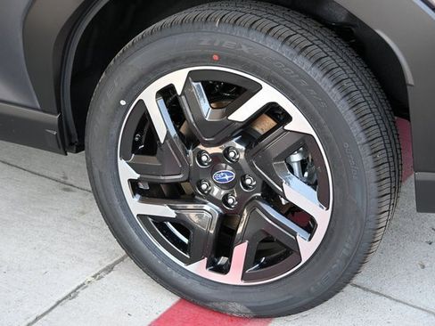 New 2025 Subaru Forester Limited w/ Popular Package image 12