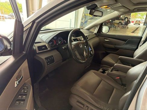 Used 2016 Honda Odyssey EX-L image 4