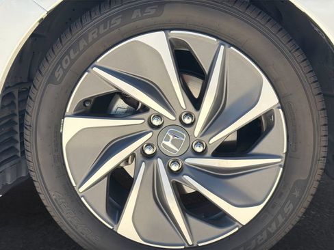 Used 2019 Honda Insight Touring image 31