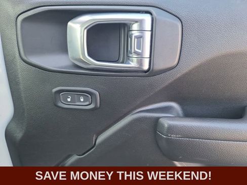 Certified 2024 Jeep Wrangler Sport S image 33