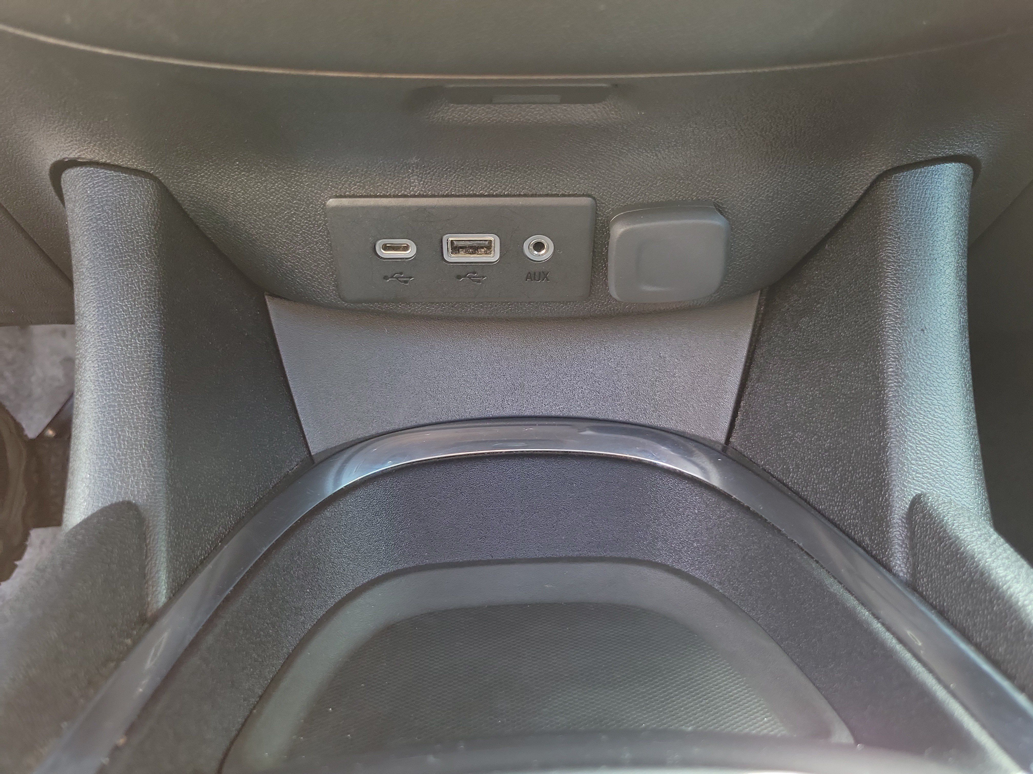 Used 2025 Chevrolet Malibu LT FWD image 13