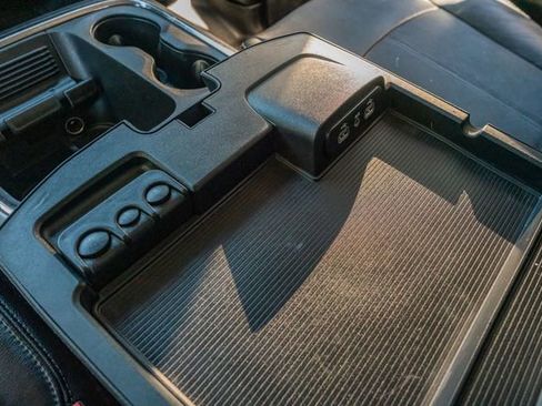 Used 2018 RAM 2500 Laramie w/ Sport Appearance Group image 33