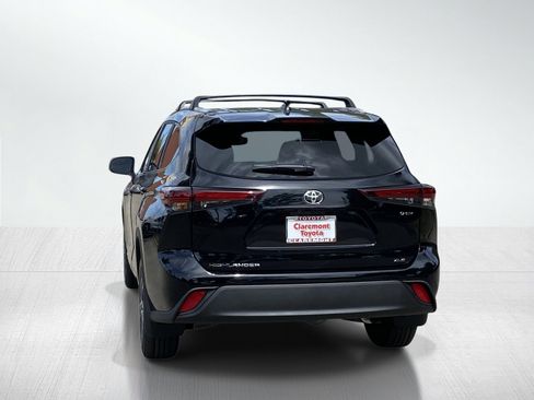 New 2026 Toyota Highlander XLE AWD/4WD image 4