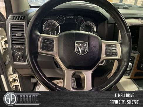 Used 2017 RAM 1500 Laramie w/ Convenience Group AWD/4WD image 15