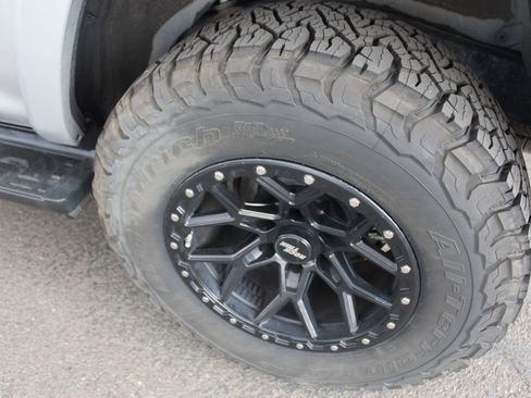 Used 2020 Toyota 4Runner TRD Off-Road AWD/4WD image 62