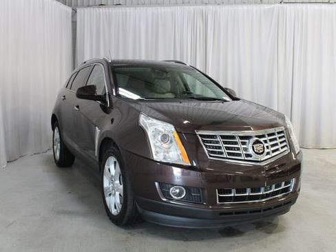 Used 2015 Cadillac SRX Performance w/ Driver Awareness Package AWD/4WD image 40
